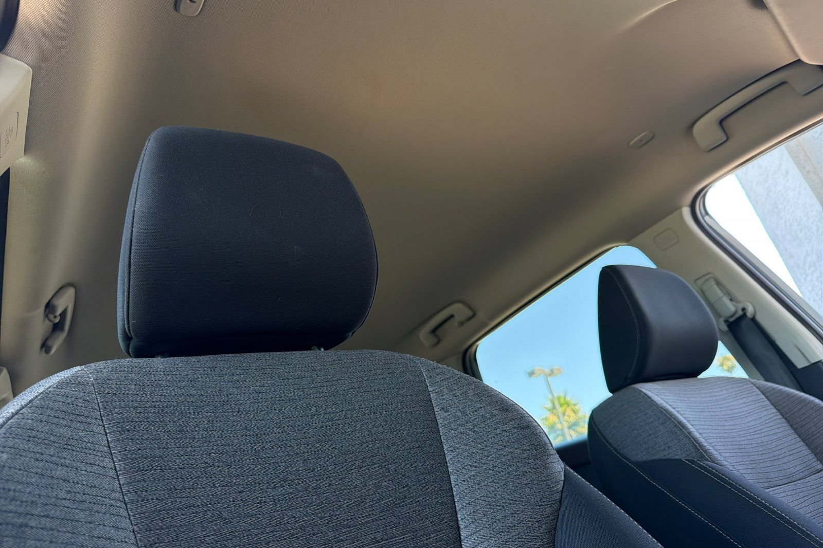 Used 2023 Nissan Rogue SV FWD image 19