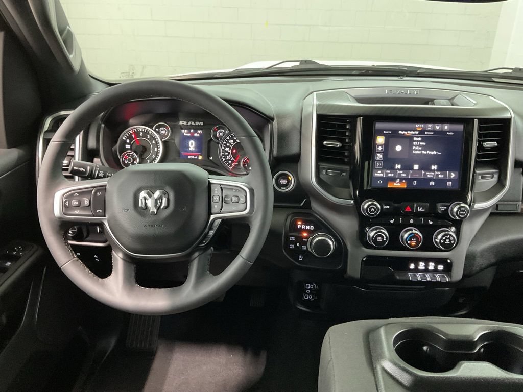 Used 2025 RAM 1500 Big Horn AWD/4WD image 8