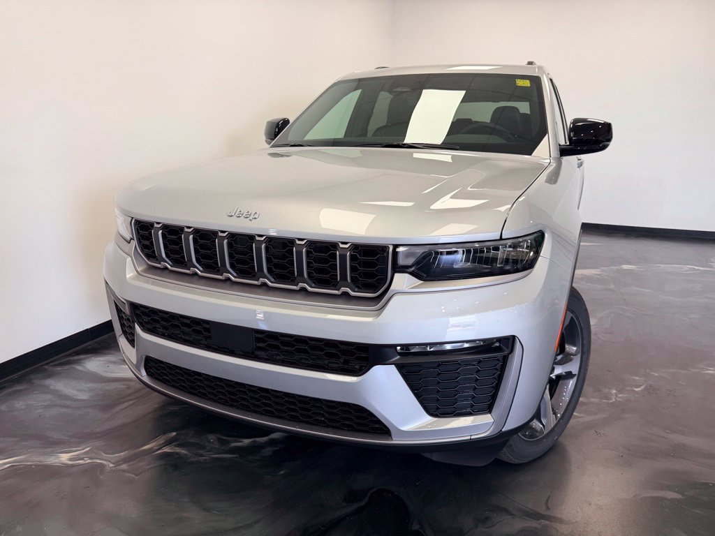 New 2026 Jeep Grand Cherokee L Limited w/ Trailer Tow Package AWD/4WD image 21