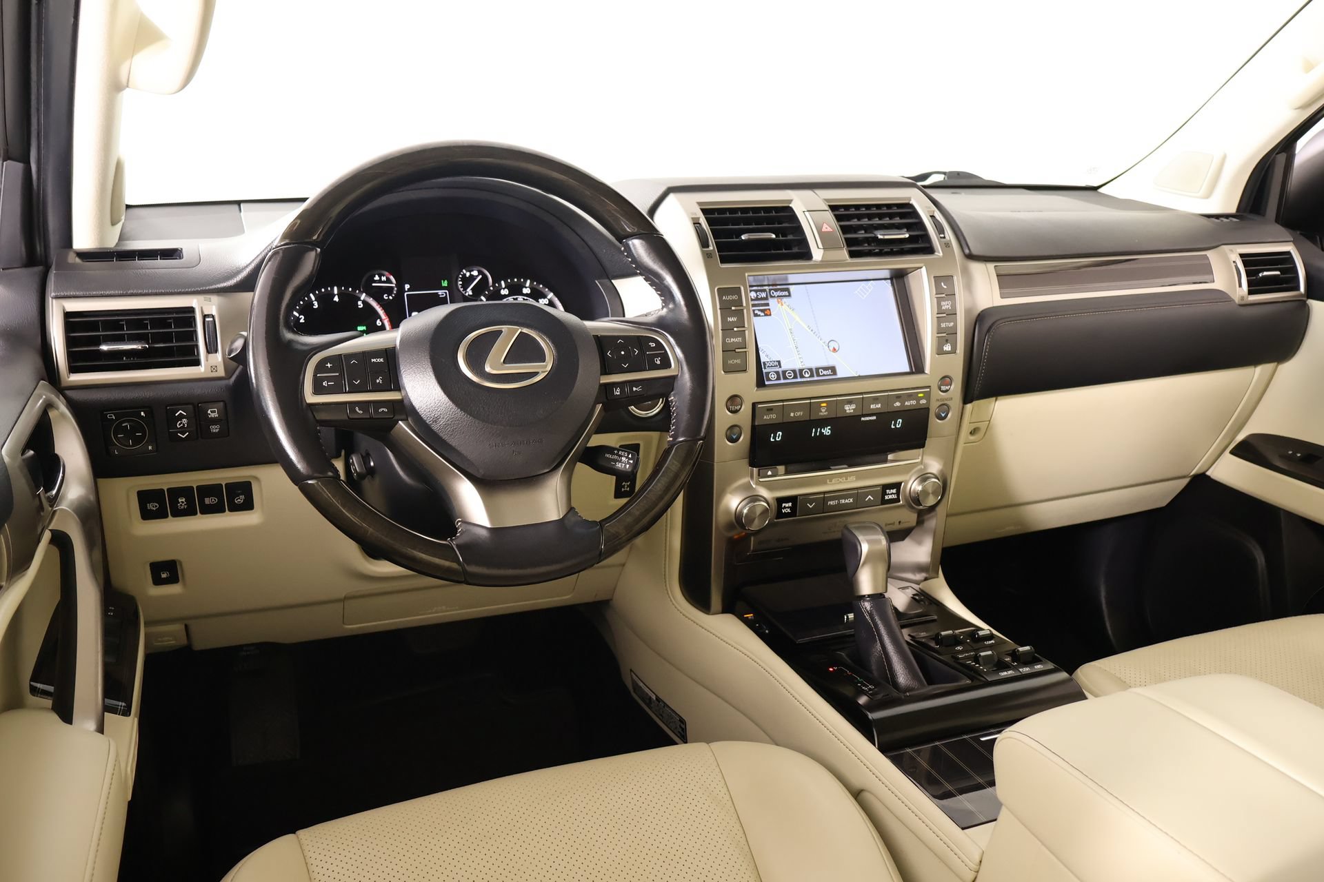 Used 2020 Lexus GX 460 Luxury w/ Off Road Package AWD/4WD image 2