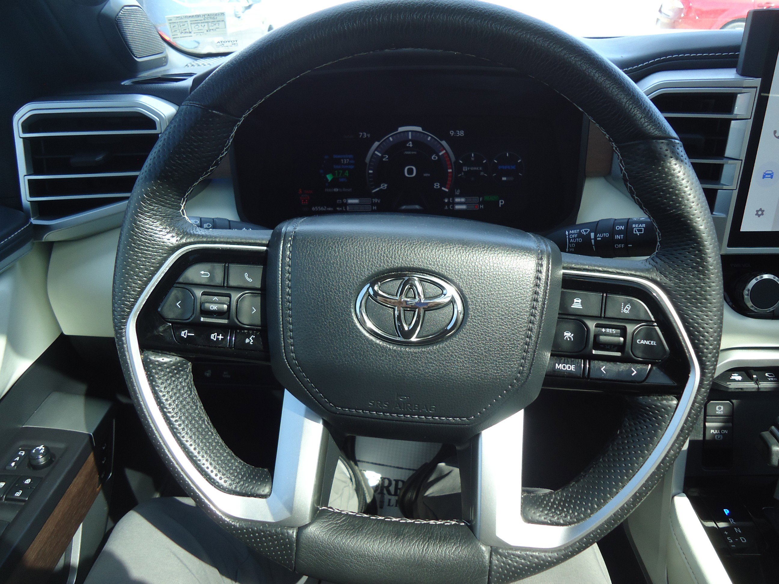 Used 2023 Toyota Sequoia Capstone AWD/4WD image 13