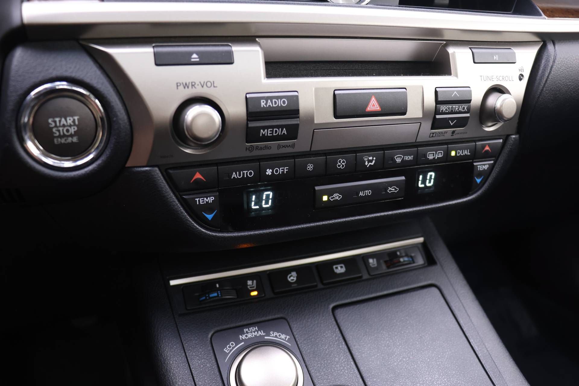 Used 2015 Lexus ES 350 FWD image 9
