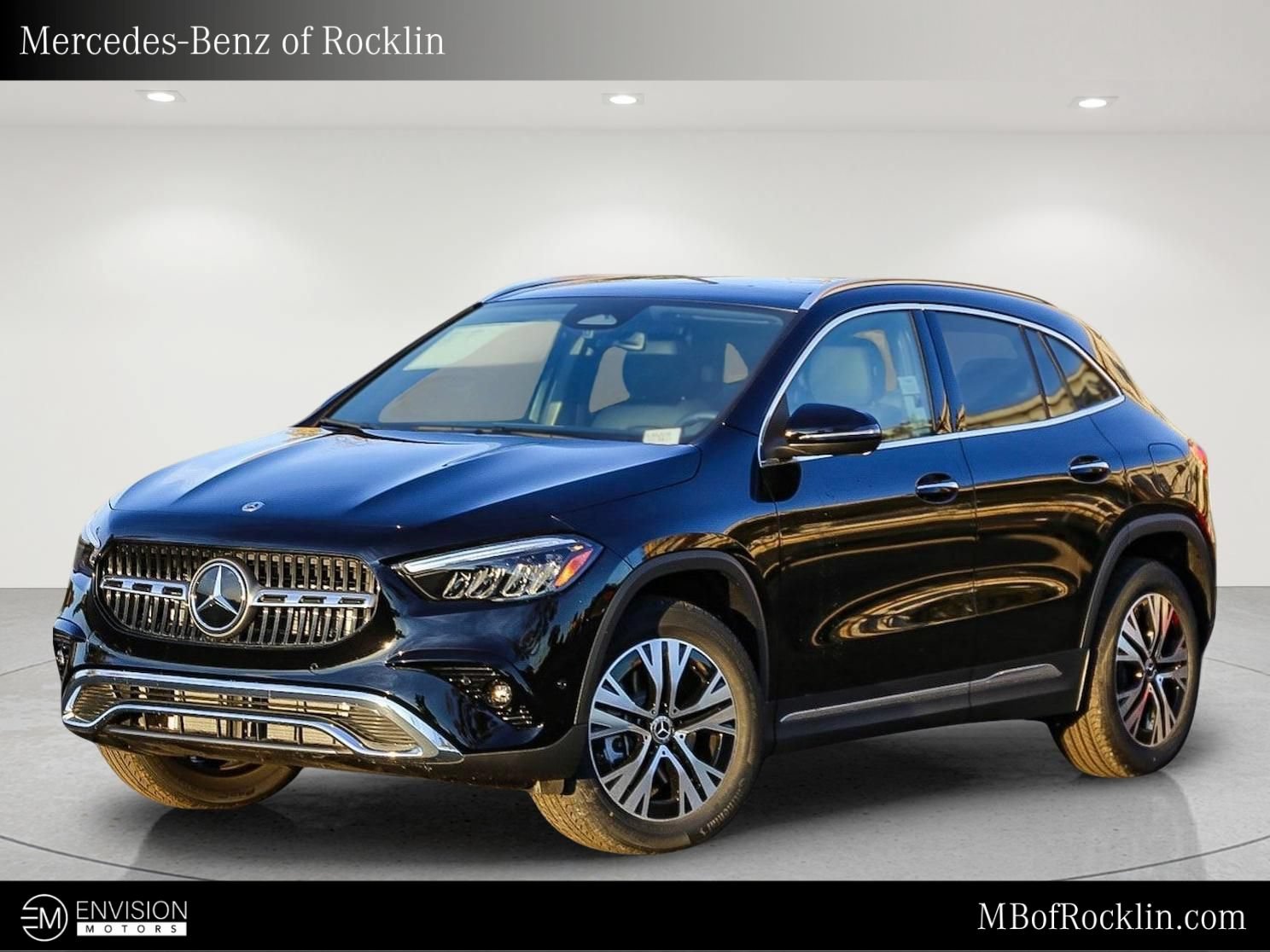 Used 2025 Mercedes-Benz GLA 250 4MATIC image 1