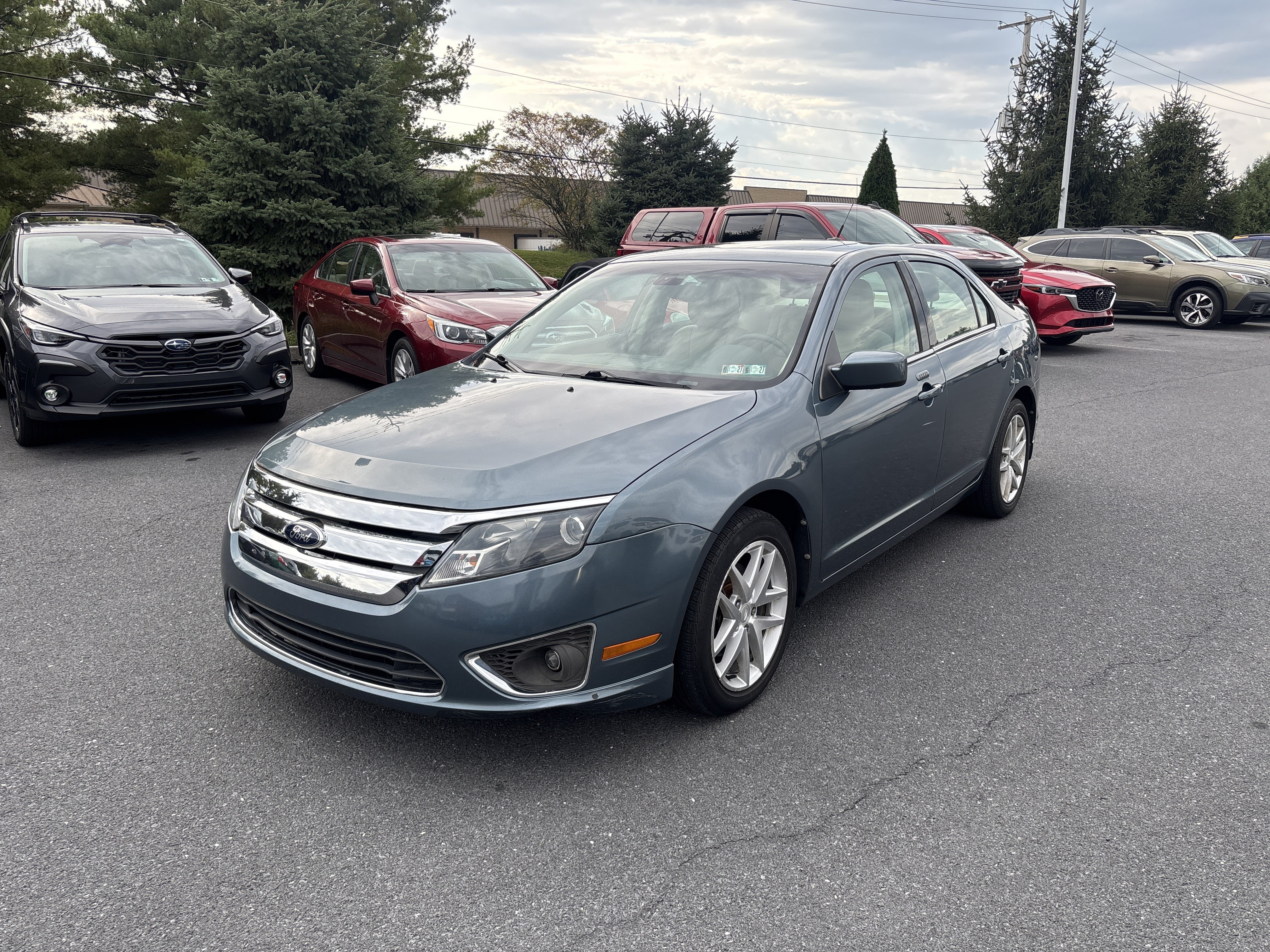 Used 2012 Ford Fusion SEL FWD image 16