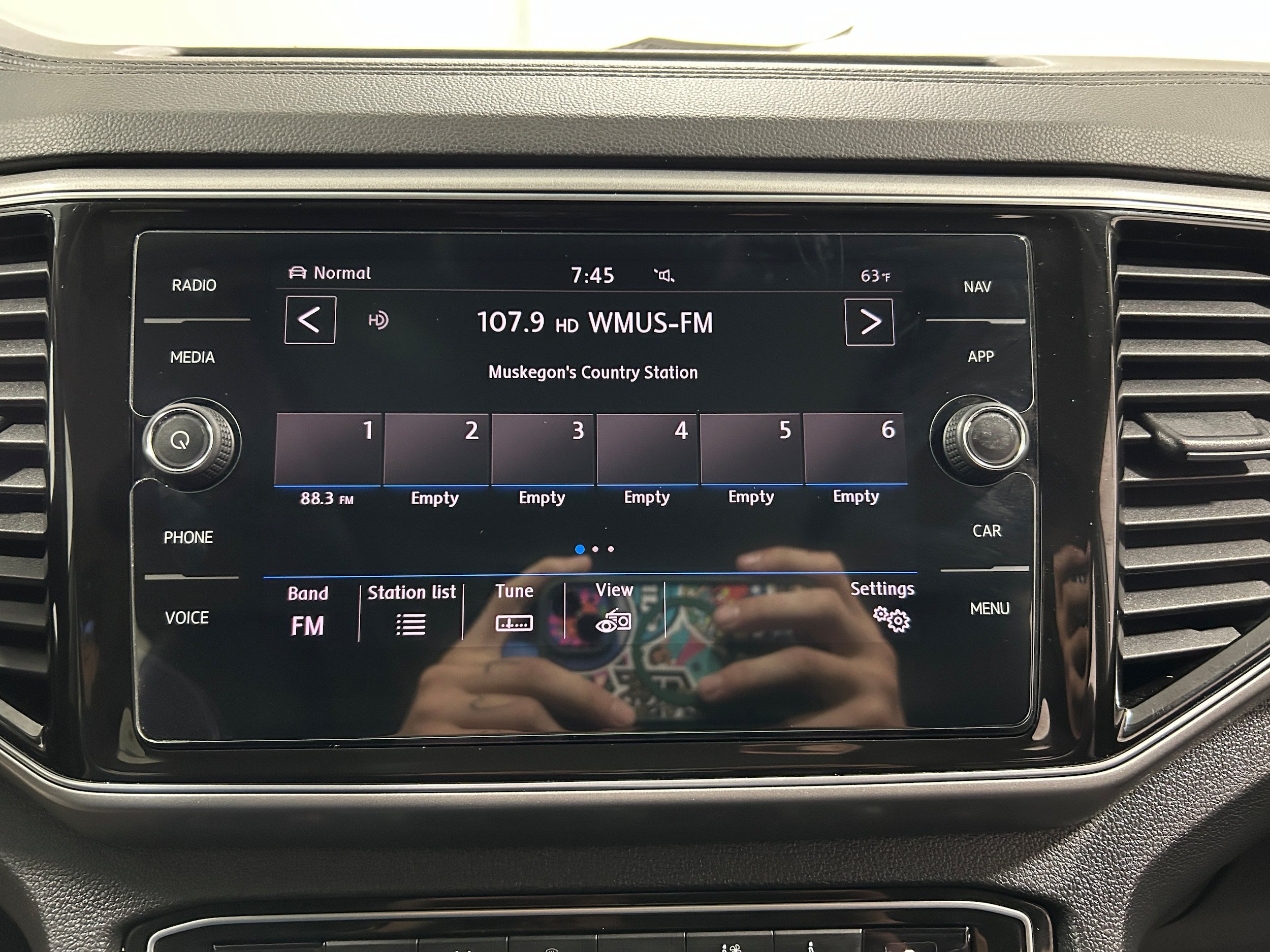 Used 2019 Volkswagen Atlas SEL Premium AWD/4WD image 5