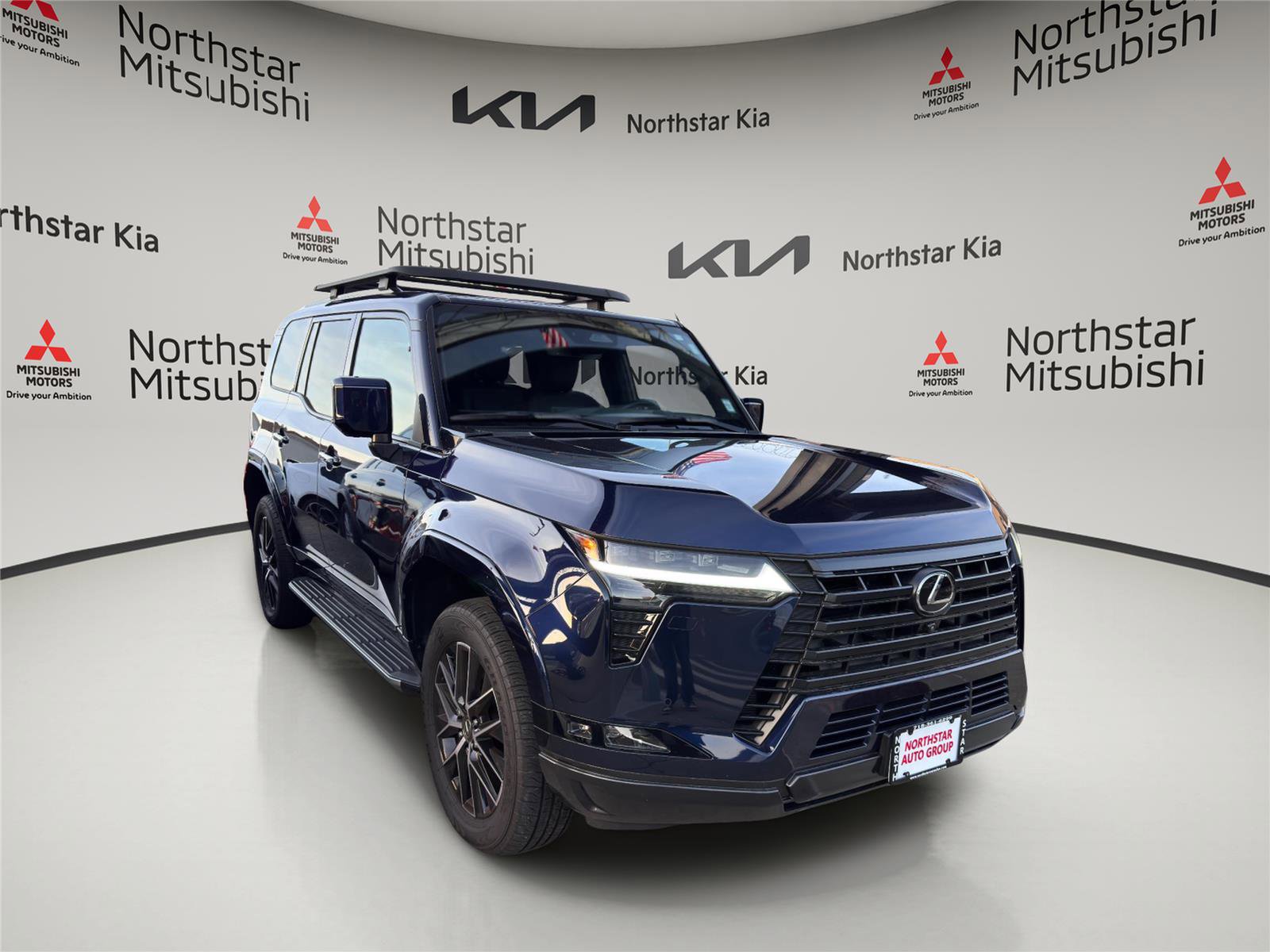 Used 2024 Lexus GX 550 w/ Accessory Package (31) AWD/4WD image 5
