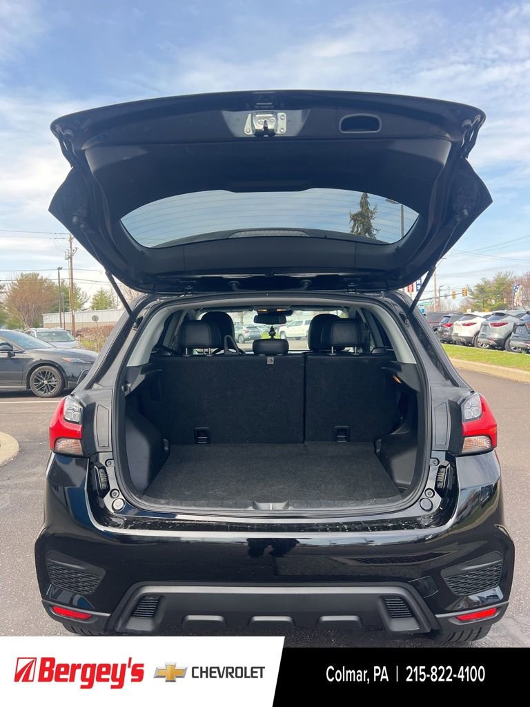 Used 2024 Mitsubishi Outlander Sport SE image 17