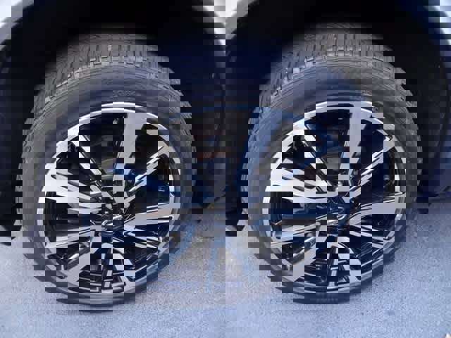 Used 2019 Nissan Rogue Sport SL image 10