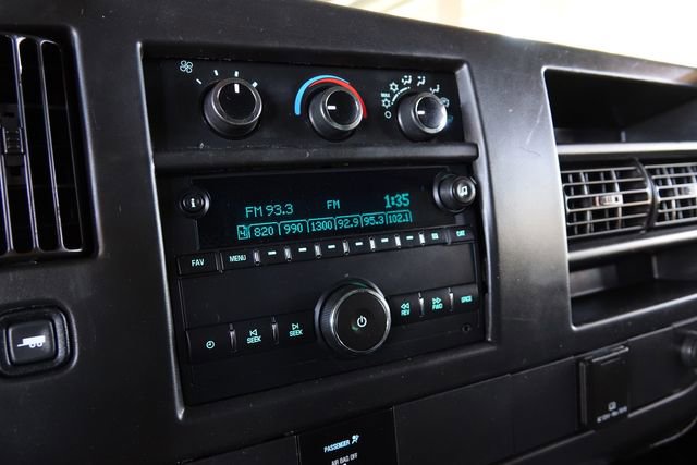 Used 2017 GMC Savana 2500 2500 image 51