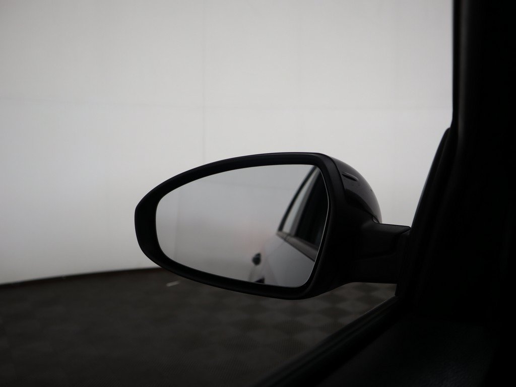 Used 2020 Kia Forte LXS FWD image 33
