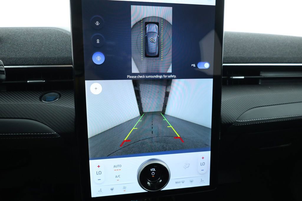 Used 2024 Ford Mustang Mach-E Premium image 16