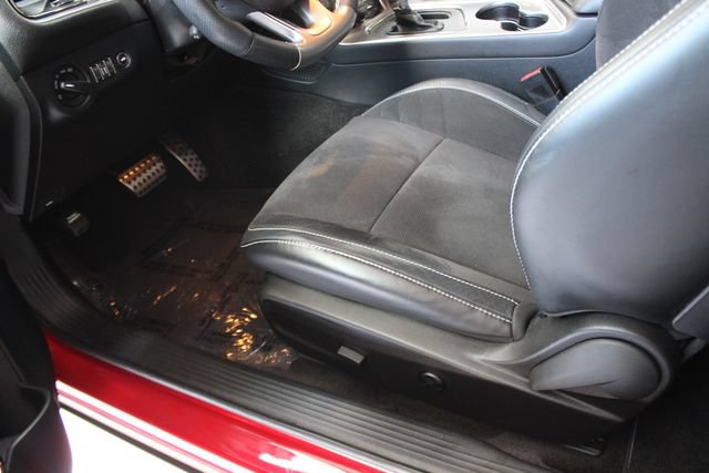 Used 2016 Dodge Challenger SRT Hellcat RWD image 20