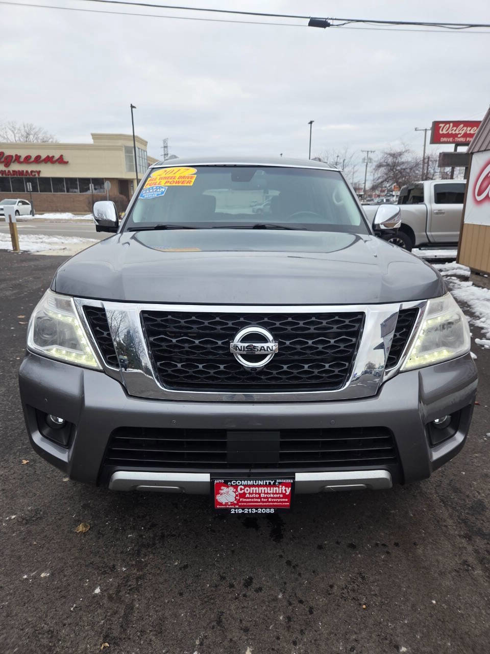 Used 2017 Nissan Armada Platinum image 3