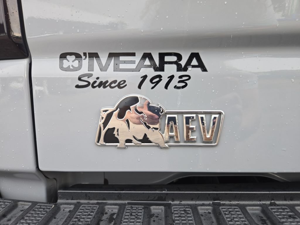 Used 2024 GMC Sierra 1500 AT4X w/ AT4X AEV Edition AWD/4WD image 19