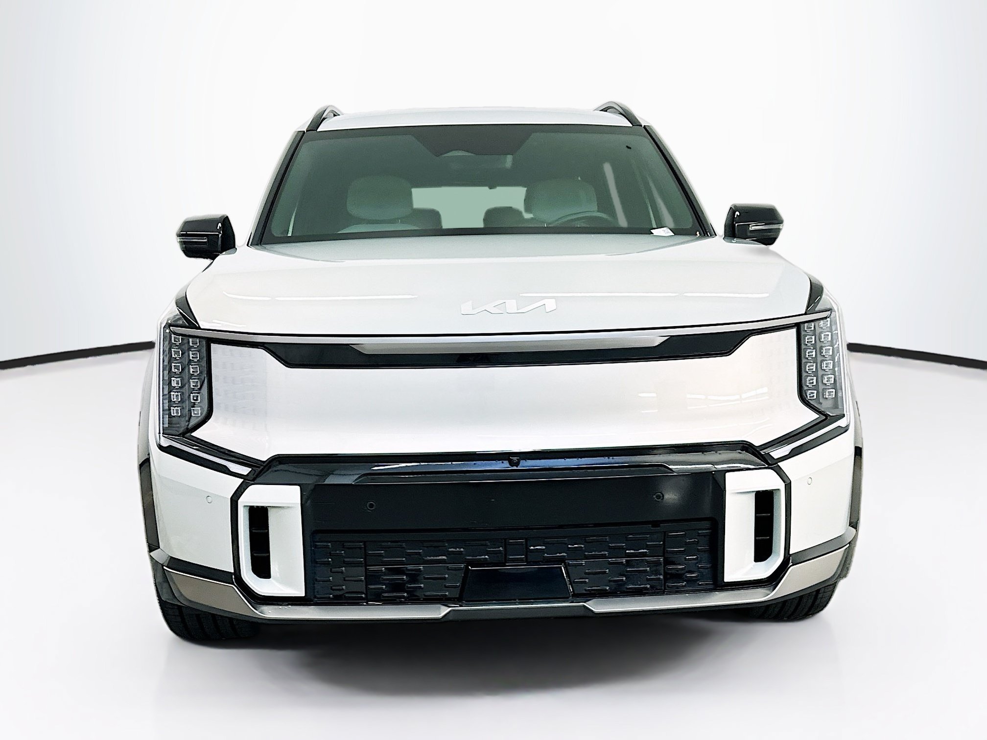 Used 2024 Kia EV9 GT-Line AWD/4WD image 2