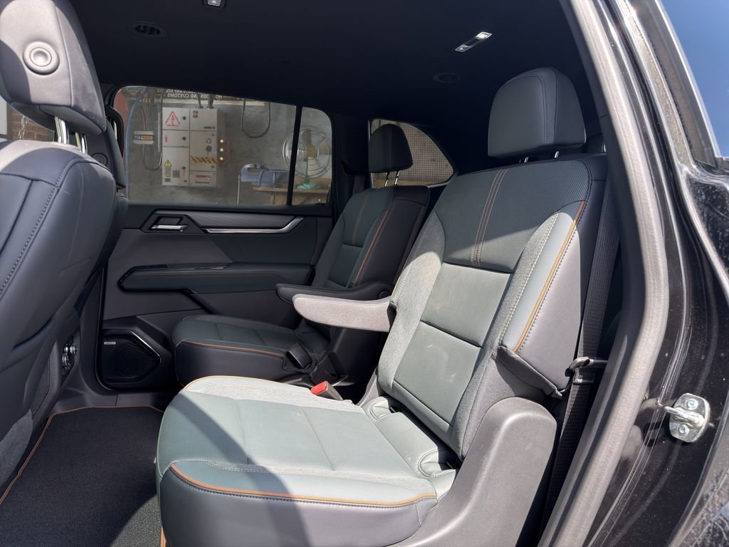Certified 2025 GMC Acadia AT4 AWD/4WD image 14