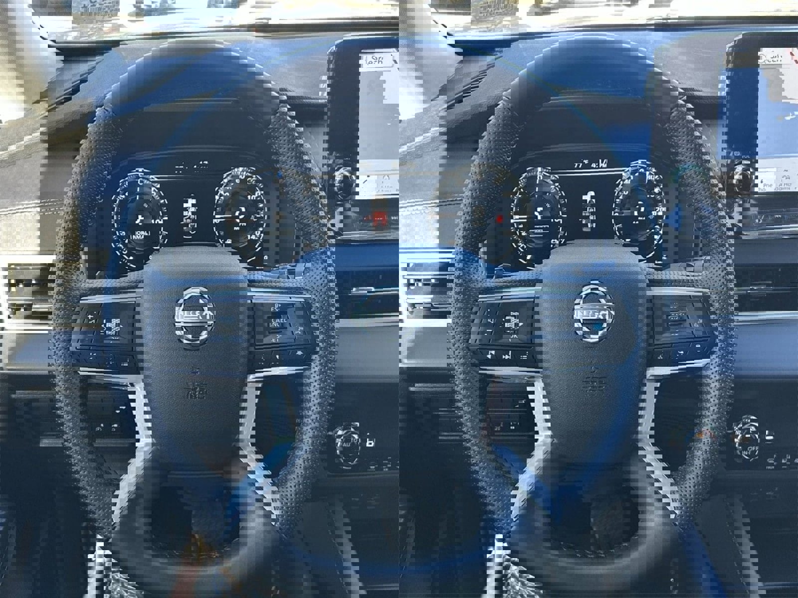 New 2026 Nissan Rogue SL image 22