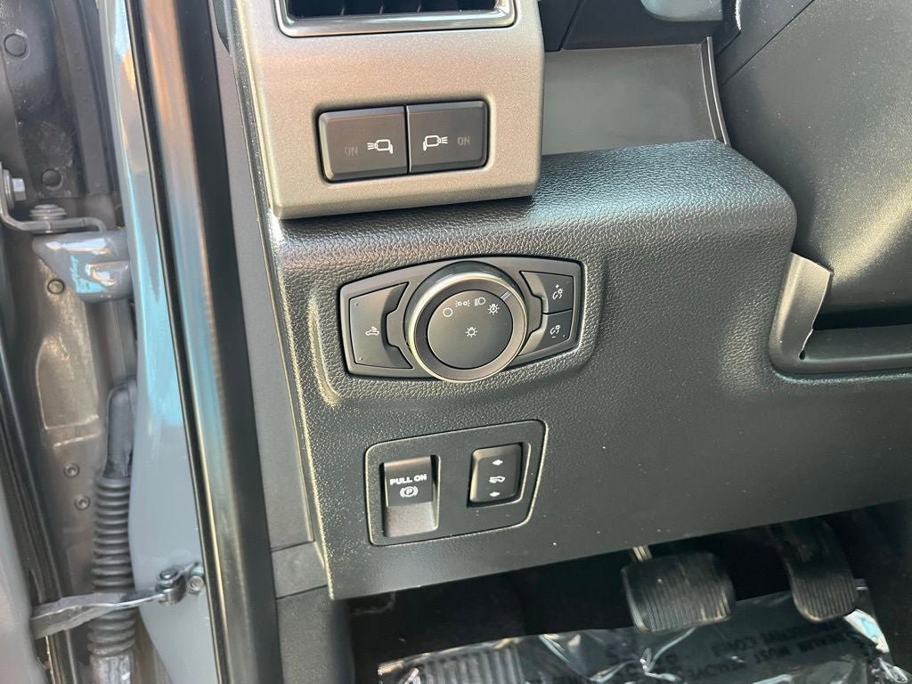 Used 2020 Ford F150 Raptor w/ Equipment Group 802A Luxury AWD/4WD image 42