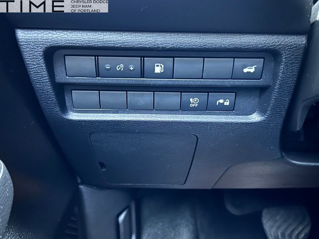 Used 2024 Mitsubishi Outlander Ralliart image 29