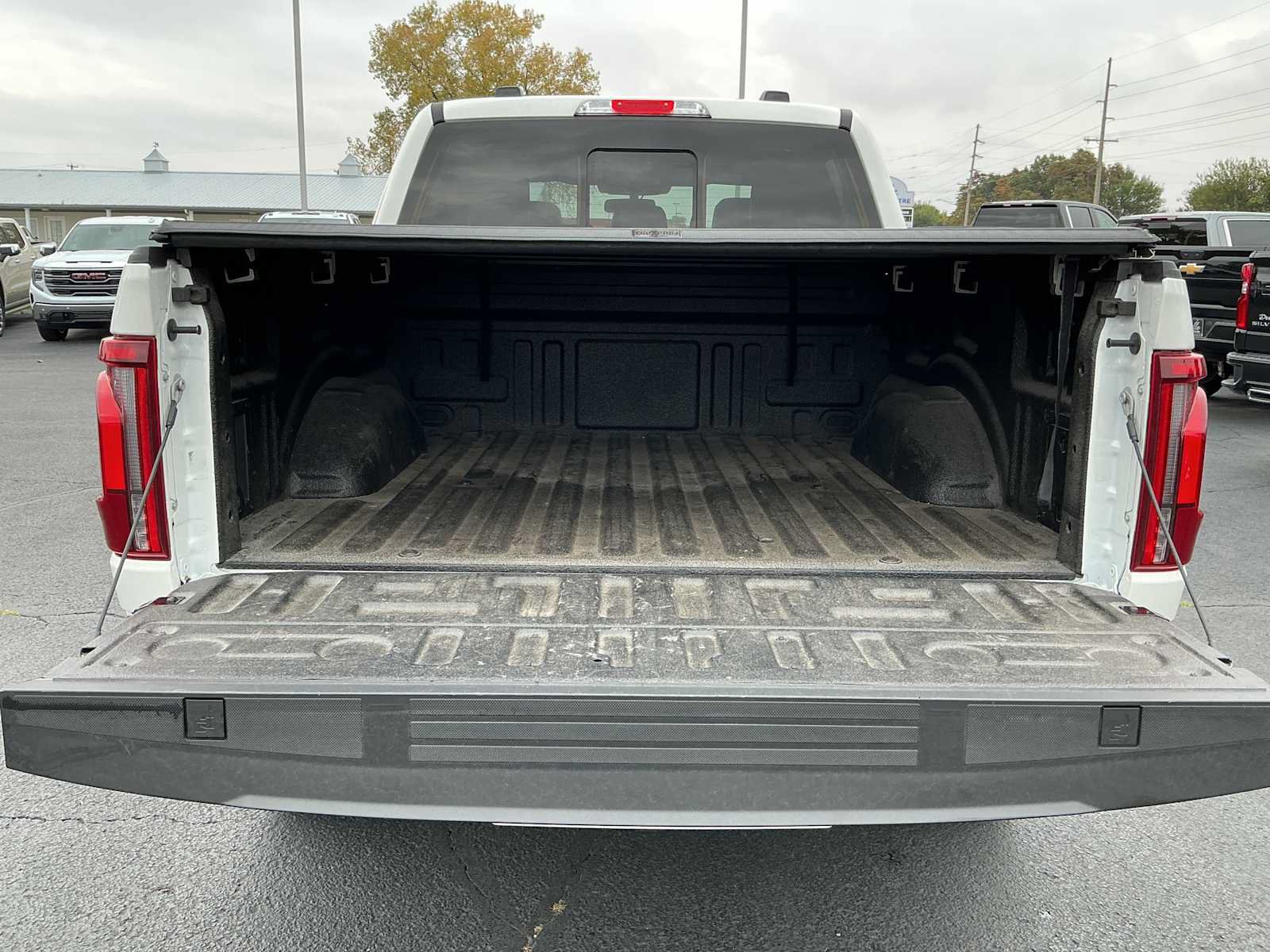 Used 2024 Ford F150 Lariat w/ FX4 Off-Road Package AWD/4WD image 27
