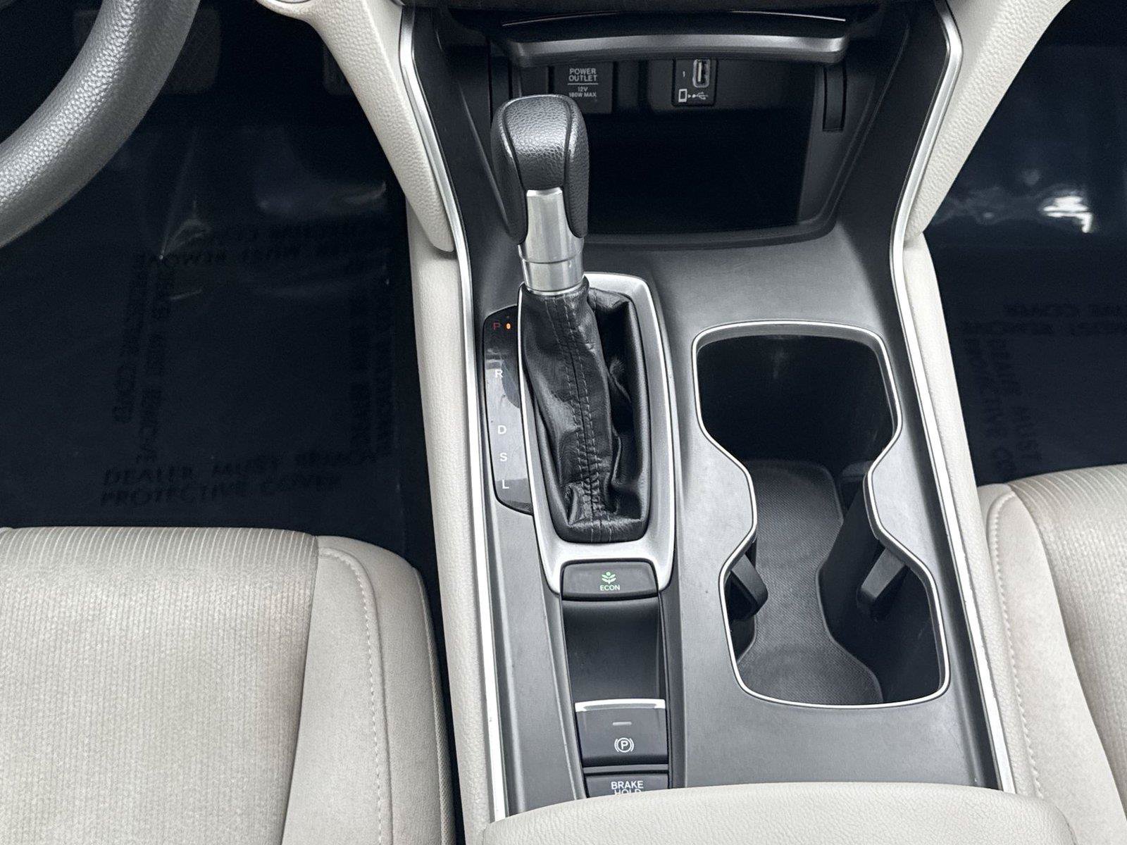 Certified 2018 Honda Accord EX image 28