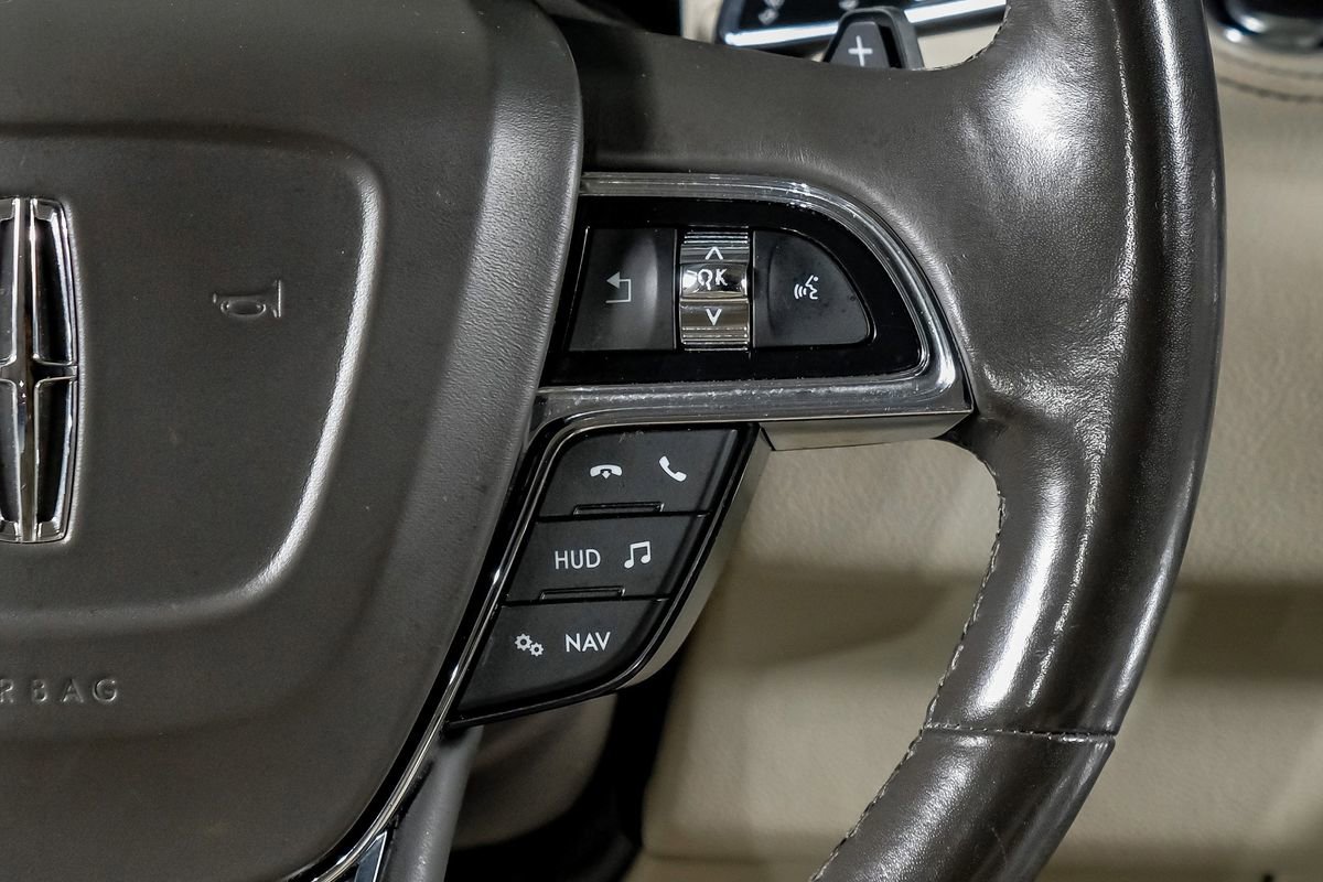 Used 2020 Lincoln Navigator L Reserve w/ Luxury Package image 18