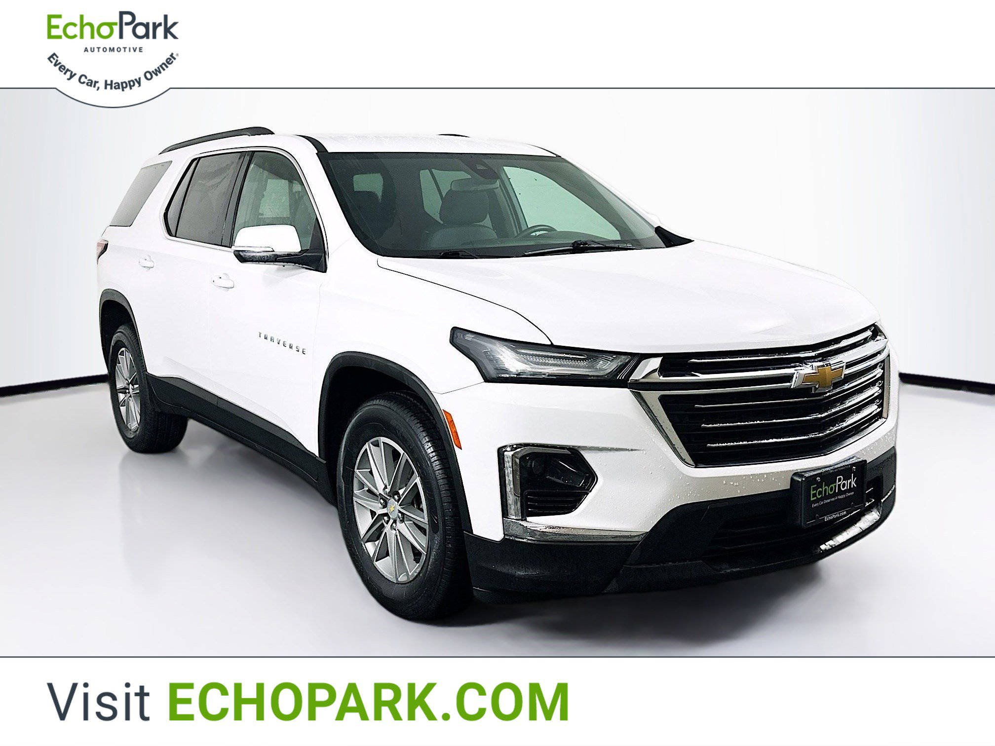 Used 2023 Chevrolet Traverse LT
