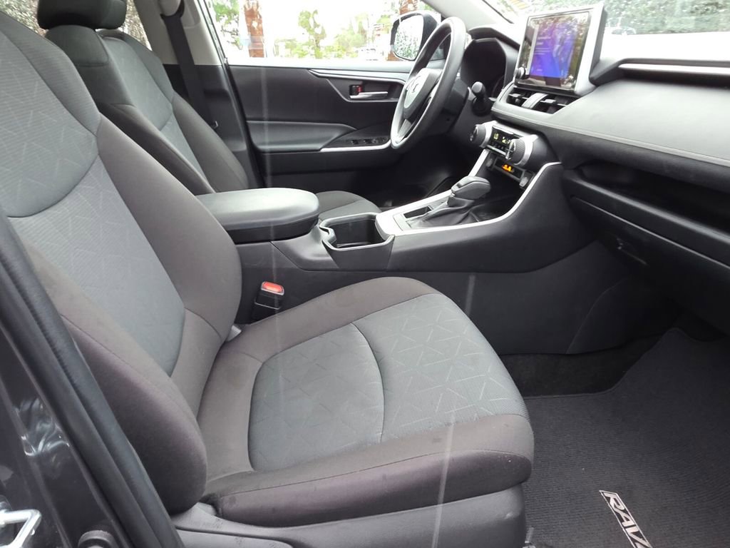 Certified 2024 Toyota RAV4 XLE w/ Convenience Package FWD image 14