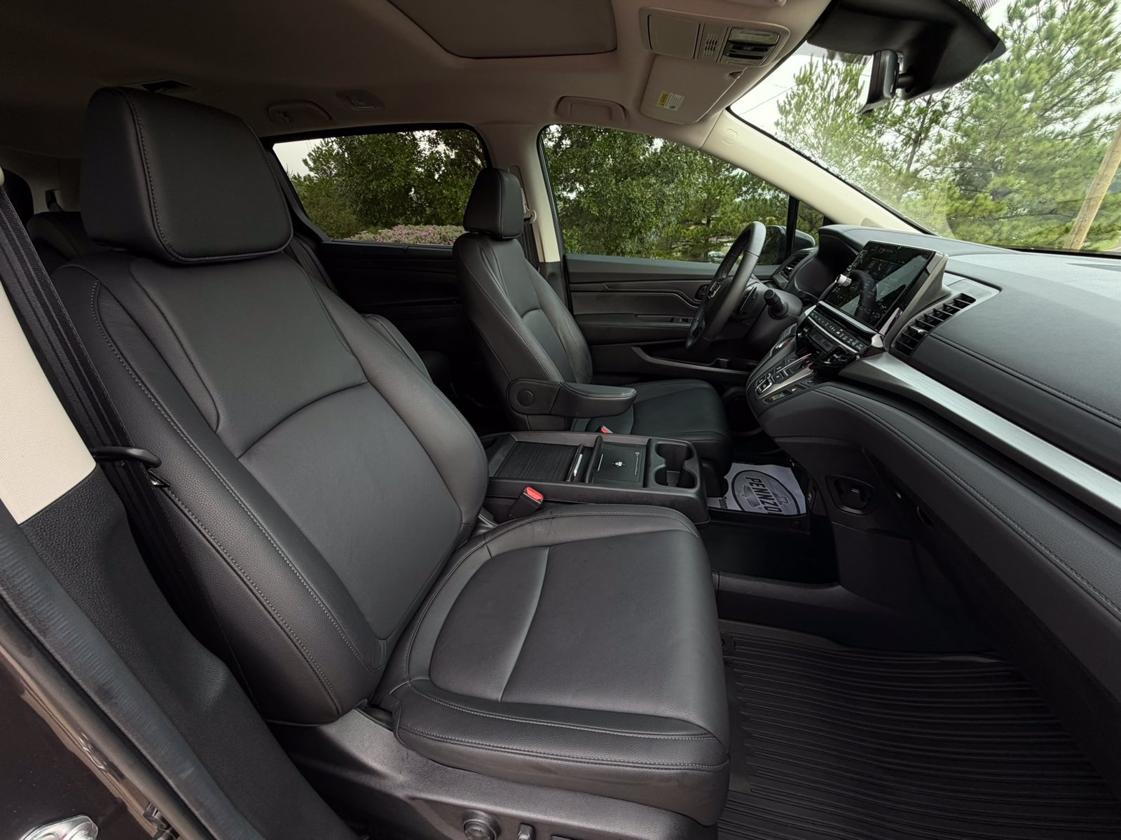 Used 2026 Honda Odyssey EX-L image 13