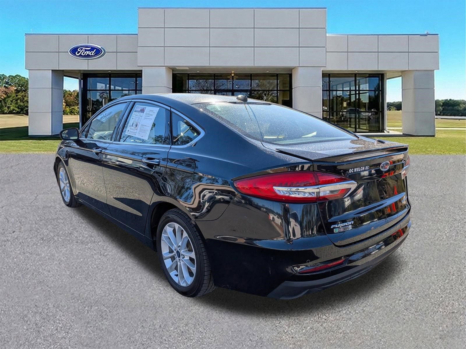 Used 2019 Ford Fusion Energi Titanium image 6