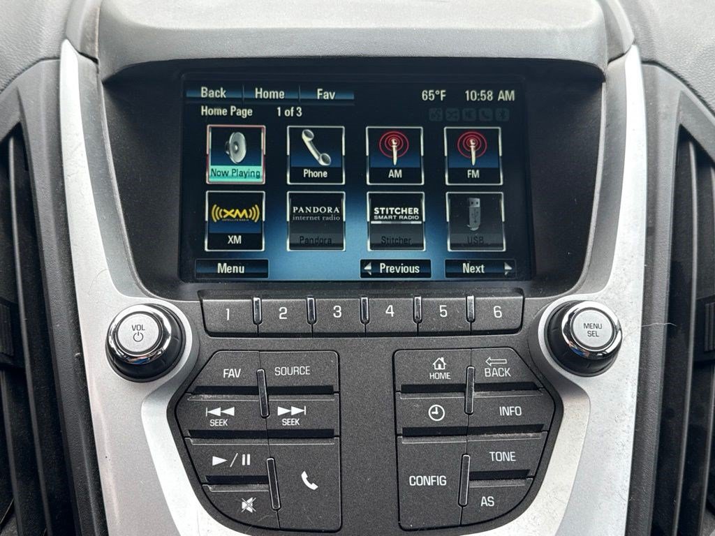 Used 2017 Chevrolet Equinox LT w/ Convenience Package AWD/4WD image 16