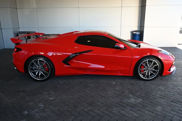 Used 2025 Chevrolet Corvette Stingray Premium Conv w/ Z51 Performance Package image 6