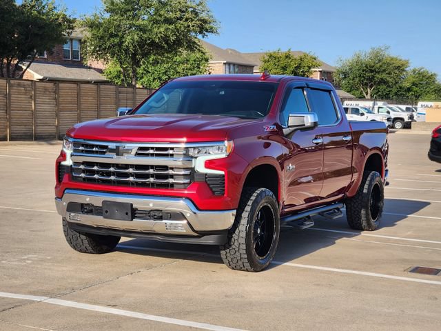 Used 2024 Chevrolet Silverado 1500 LTZ AWD/4WD image 11