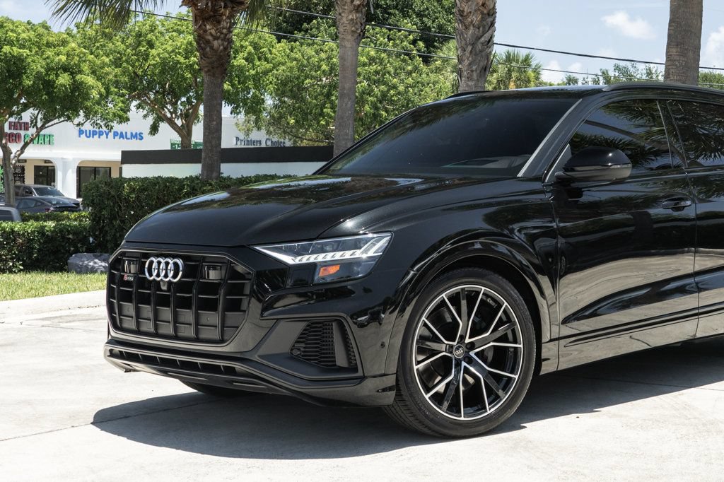 Used 2023 Audi SQ8 Prestige AWD/4WD image 2