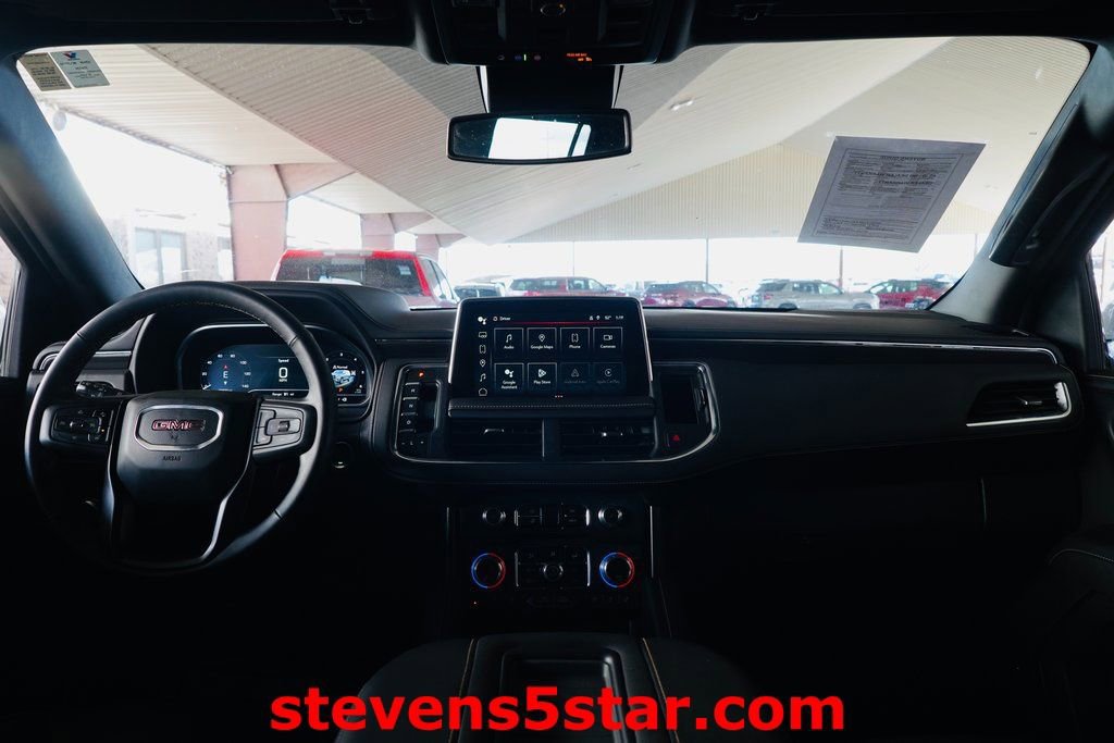 Used 2023 GMC Yukon XL AT4 w/ Technology Package image 7