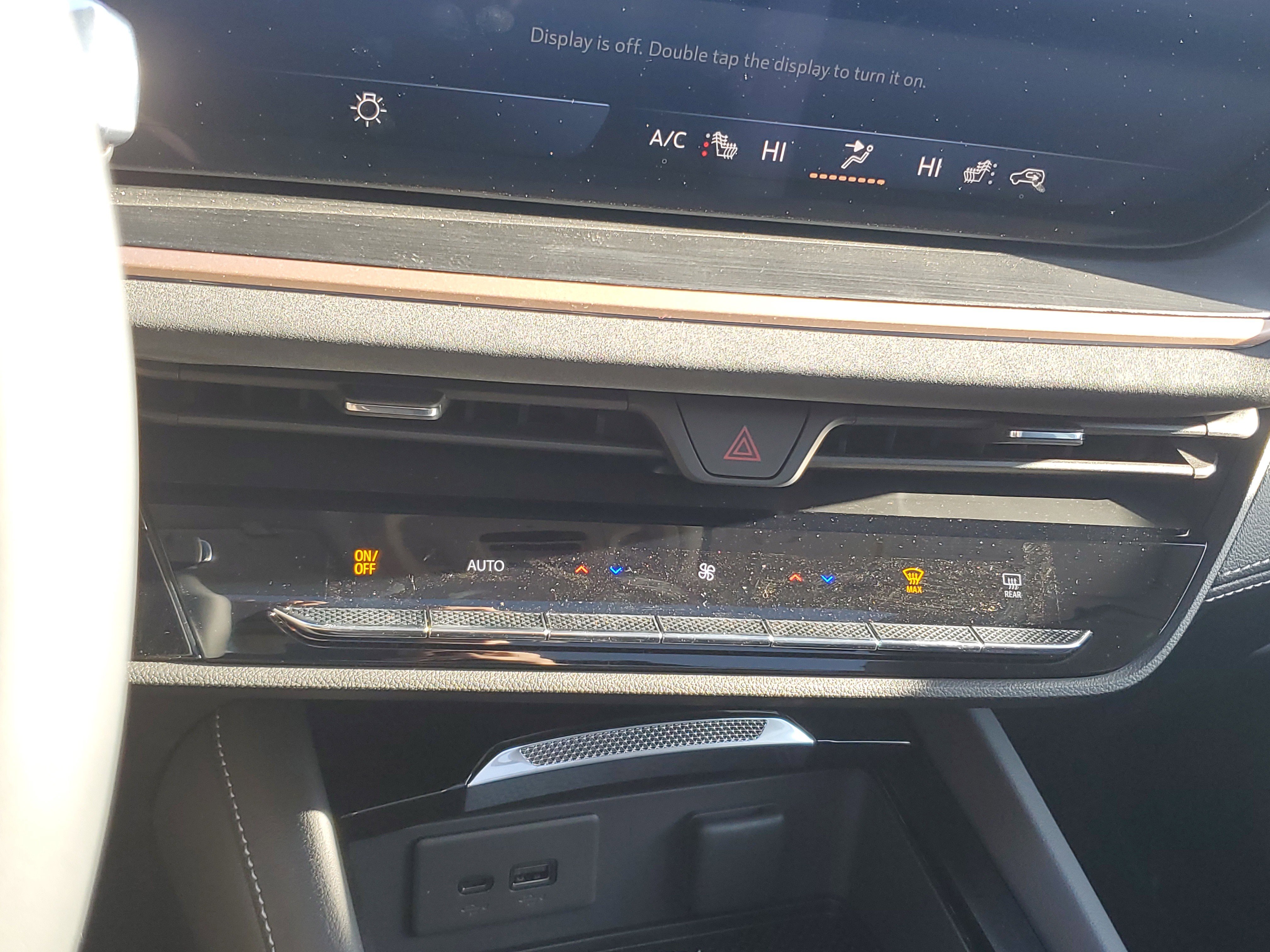 New 2025 Buick Envision Sport Touring image 21