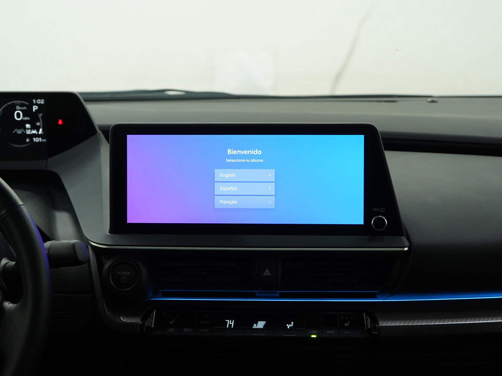 Used 2023 Toyota Prius XLE AWD/4WD image 15
