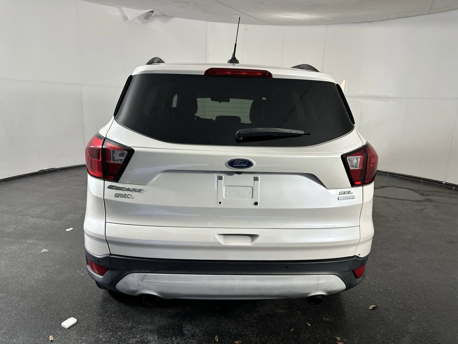 Used 2019 Ford Escape SEL image 10