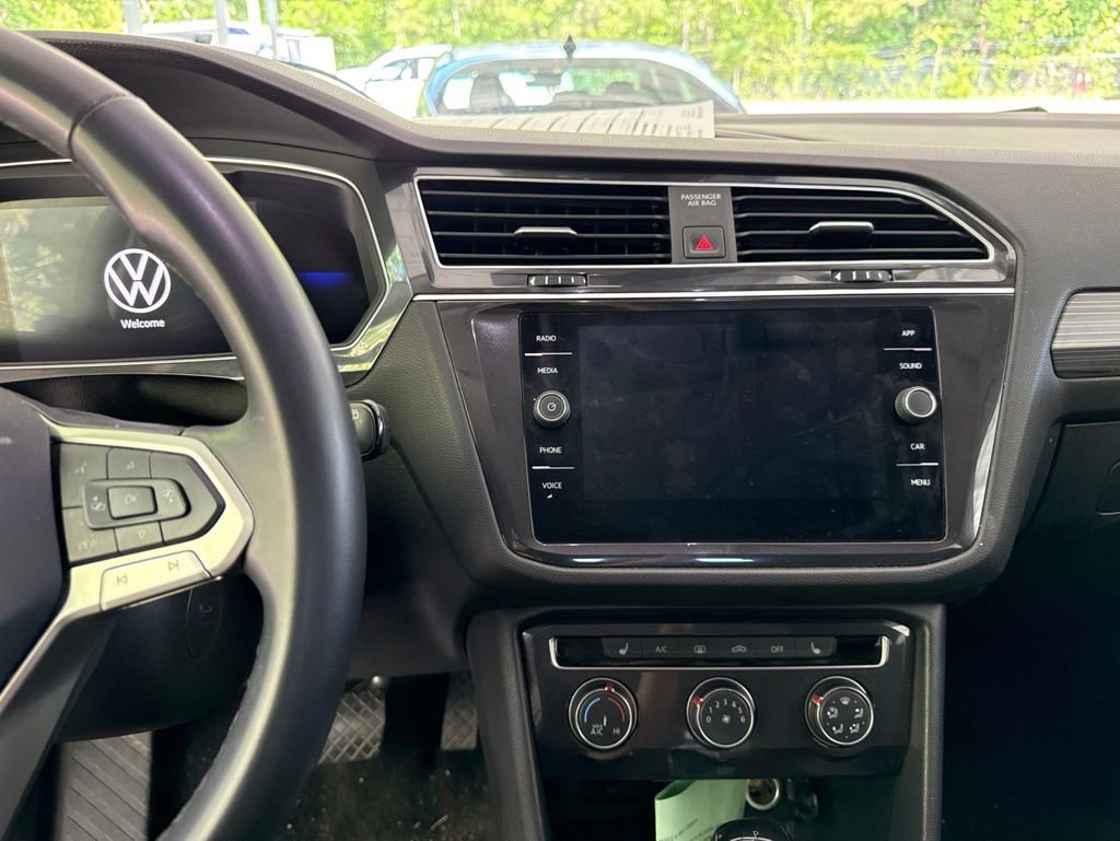 Used 2024 Volkswagen Tiguan Wolfsburg Edition AWD/4WD image 6