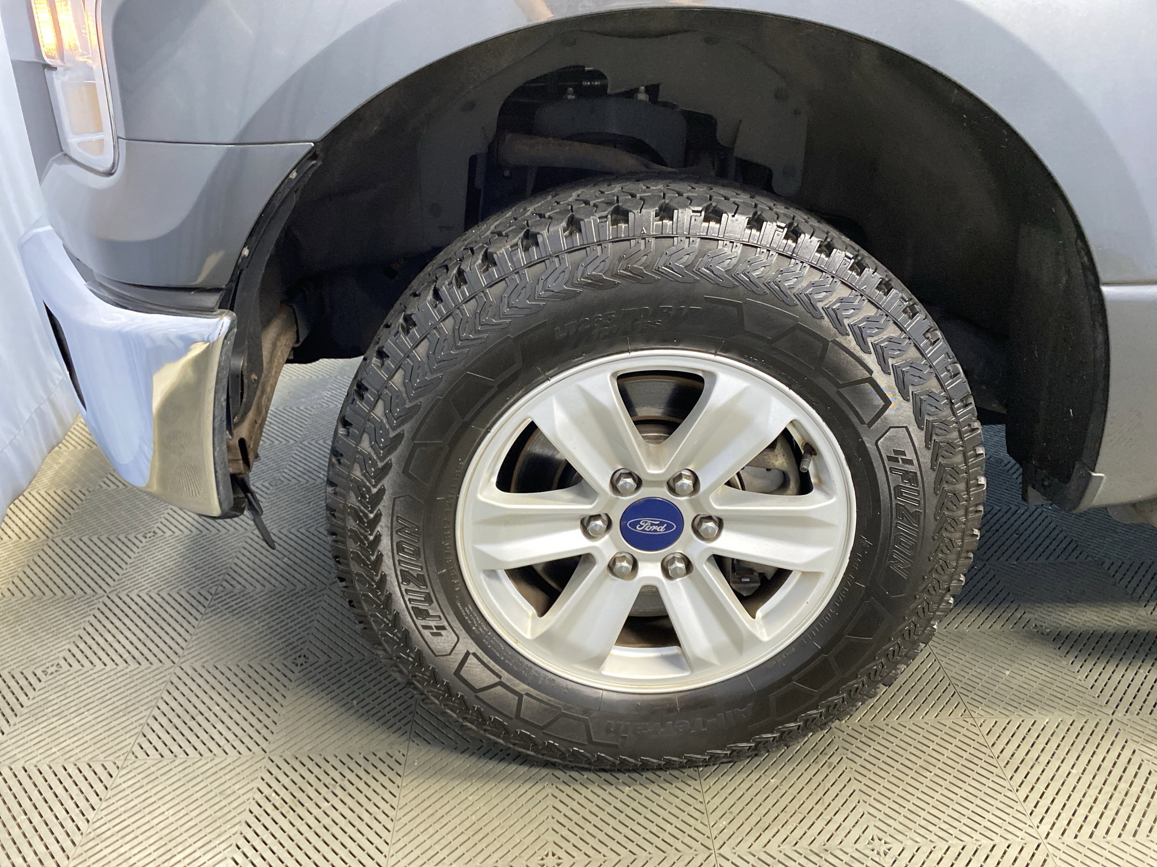 Used 2016 Ford F150 XLT w/ Trailer Tow Package image 41