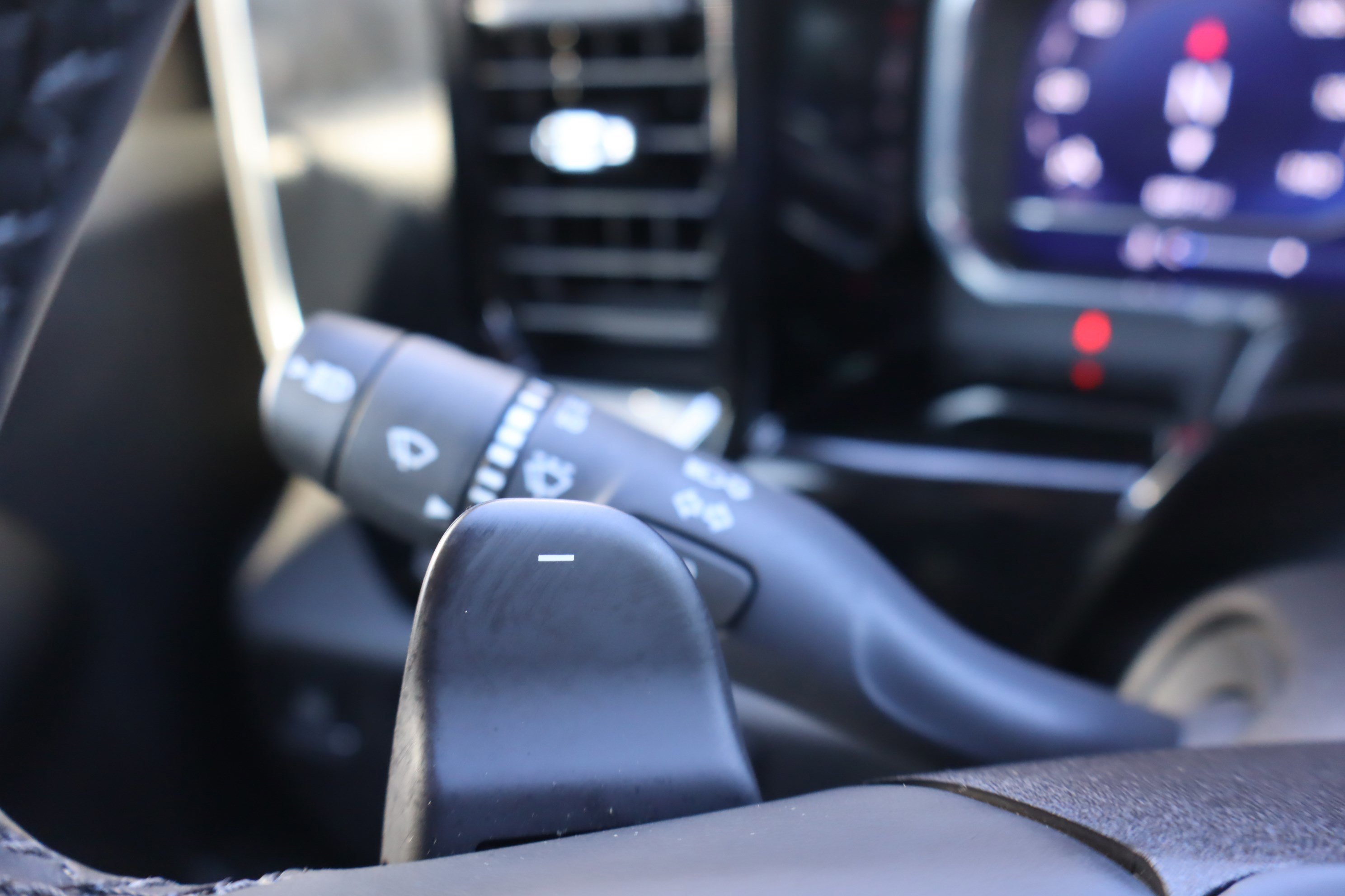 Used 2024 Chevrolet Silverado 1500 LTZ w/ Technology Package image 25