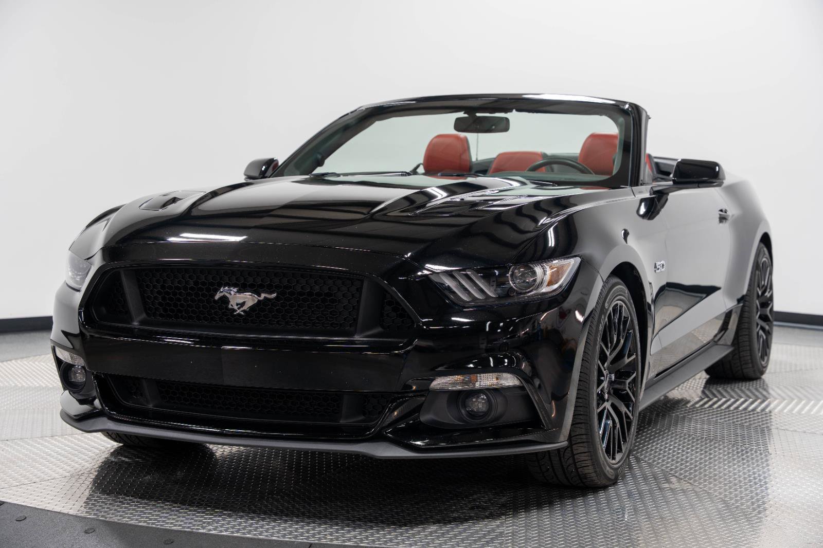 Used 2015 Ford Mustang GT Premium w/ Equipment Group 401A image 3
