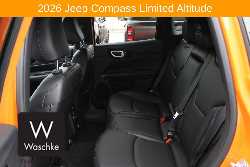 Used 2026 Jeep Compass Limited AWD/4WD image 14