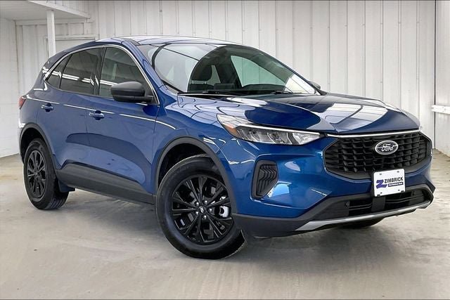 Used 2023 Ford Escape Active AWD/4WD image 34