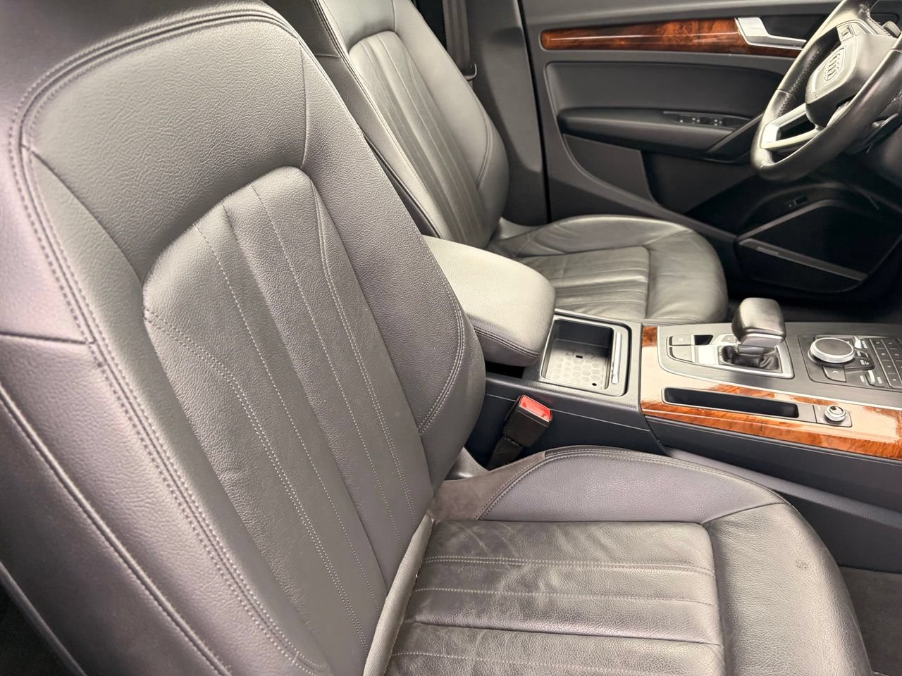 Used 2018 Audi Q5 2.0T Premium Plus w/ Premium Plus Package AWD/4WD image 10
