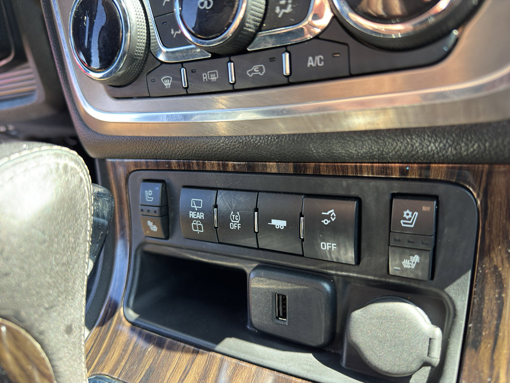 Used 2016 GMC Acadia Denali AWD/4WD image 16