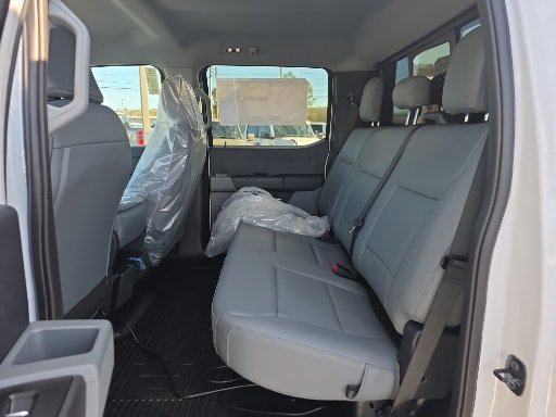 New 2026 Ford F550 4x4 Crew Cab image 46
