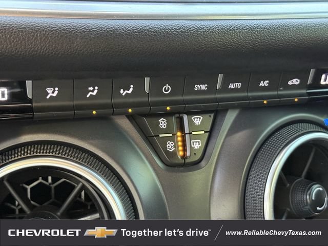 Used 2020 Chevrolet Blazer LT FWD image 22