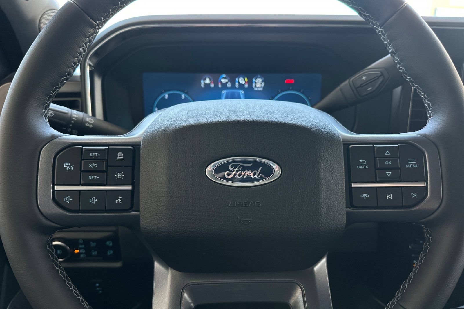 New 2026 Ford F350 Lariat w/ Lariat Ultimate Package AWD/4WD image 22