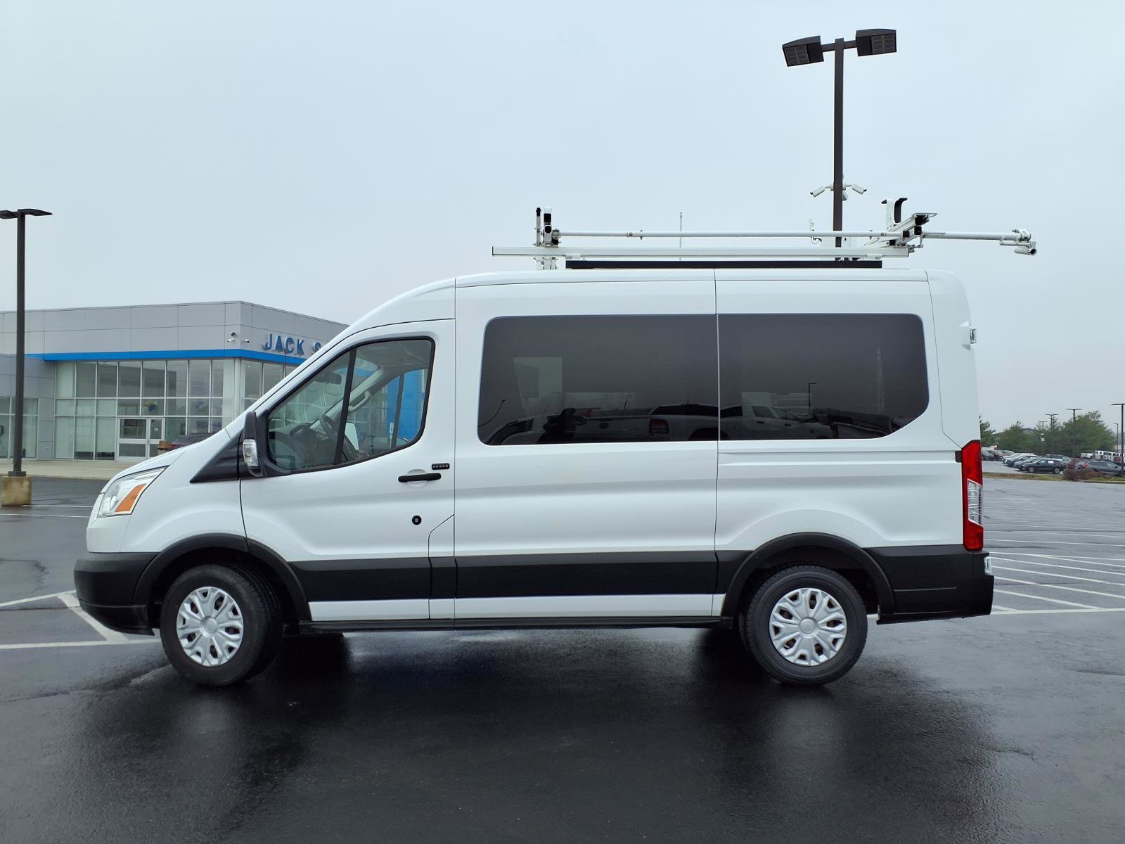 Used 2019 Ford Transit 150 XLT RWD image 36